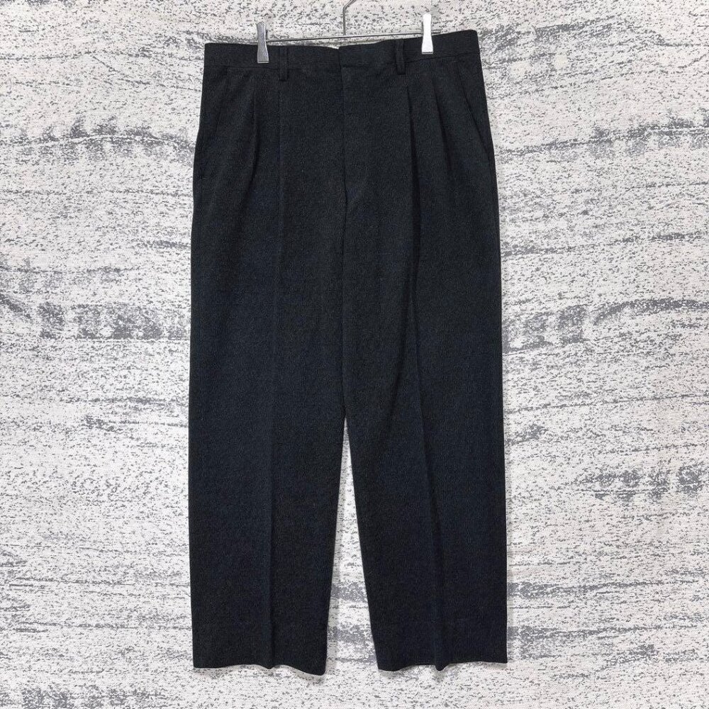 Alphabic Sports Brushed Two-Tuck Pants with Center Crease